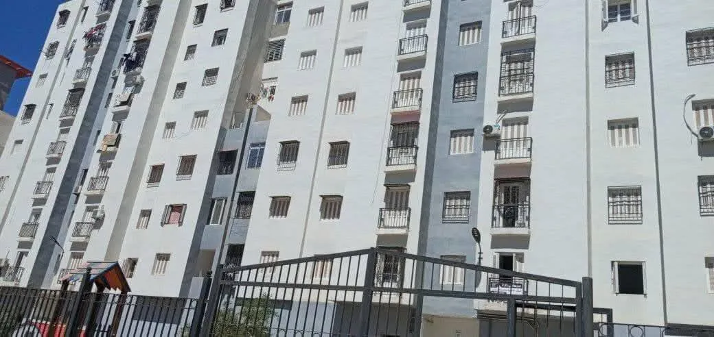  vente d'un appartement  à Belgaid résidence ayech